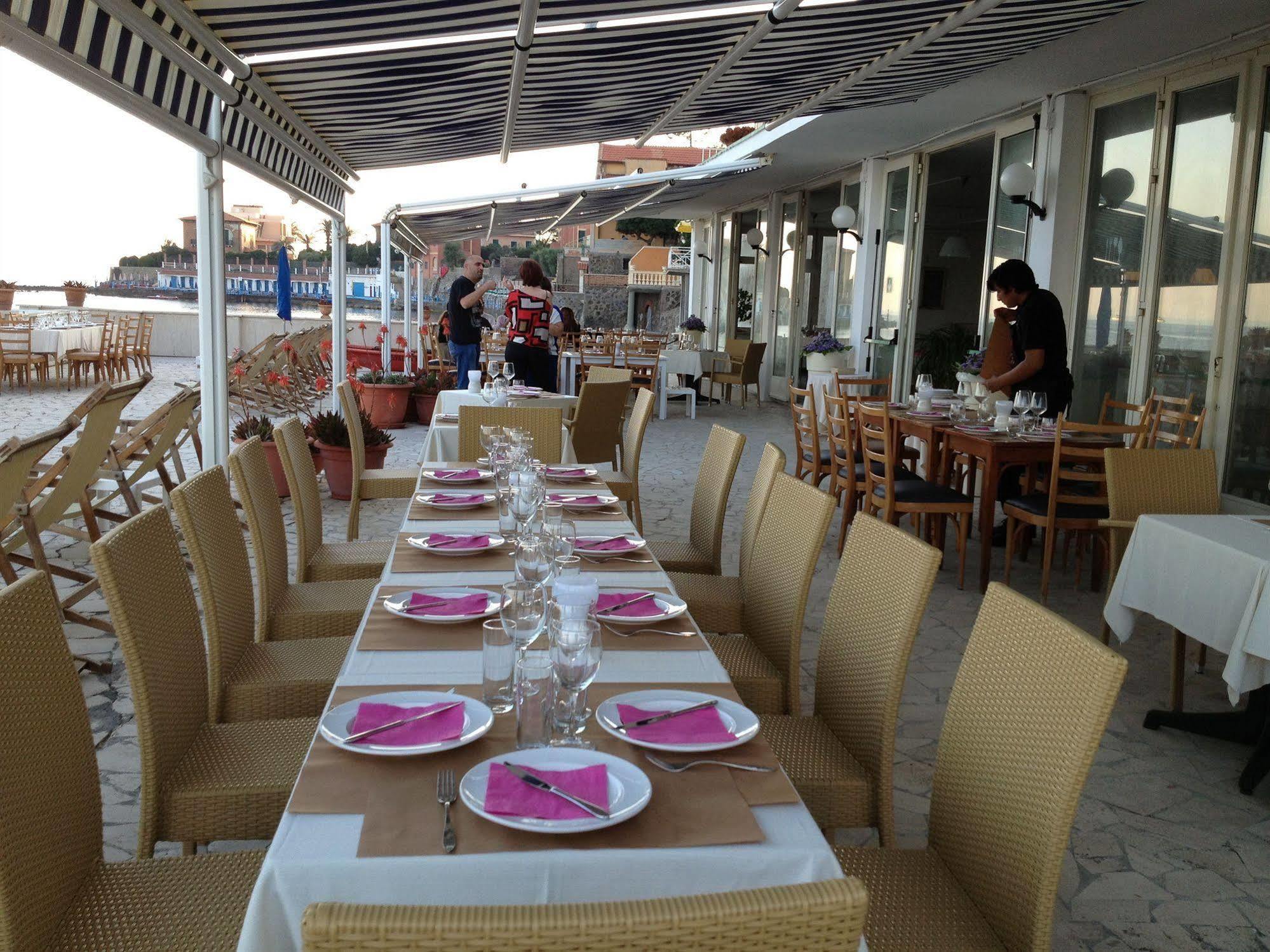Hotel Le Najadi Santa Marinella Exterior foto